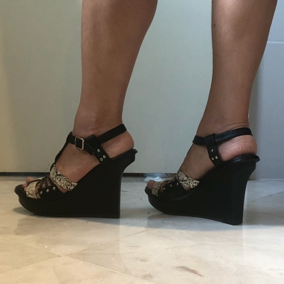 Platform Sandals, “Call it Spring” - Picture 7 of 8